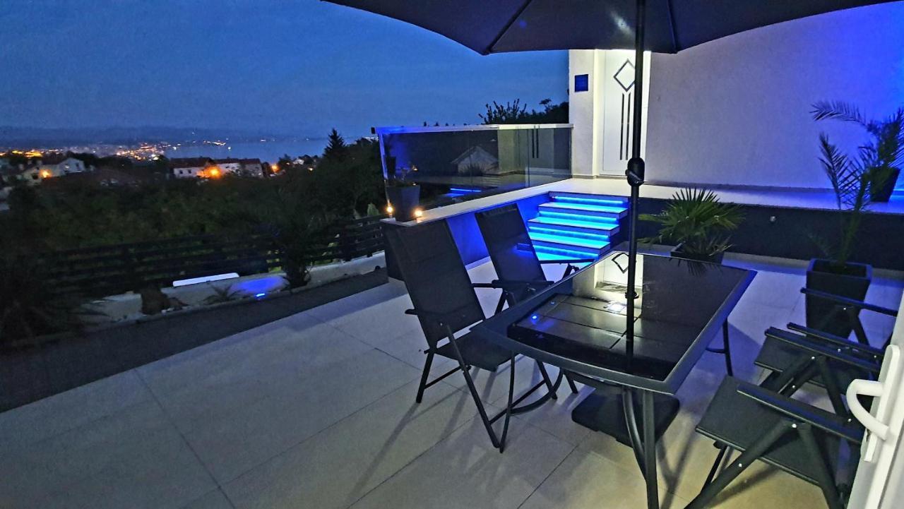 מטולי Jacuzzi Penthouse Apartment מראה חיצוני תמונה